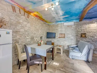 Ferienwohnung für 3 Personen (34 m²) in Zbandaj 4/10