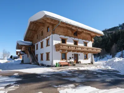 Außenseite Ferienhaus [Winter]
