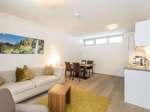 23858642-Ferienwohnung-4-Radstadt-300x225-3