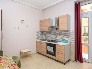 24025125-Ferienwohnung-3-Ragusa-300x225-1