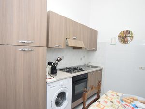 24025124-Ferienwohnung-4-Ragusa-300x225-3