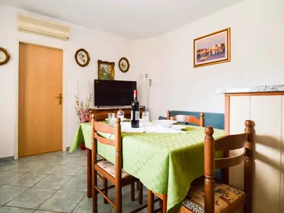 Ferienwohnung für 2 Personen (42 m²) in Rakalj 7/10