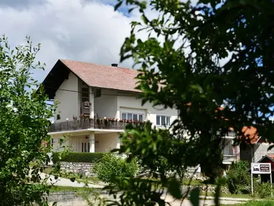 Ferienwohnung für 4 Personen in Rakovica 2/10