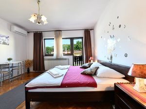 Ferienwohnung für 4 Personen (55 m²) in Rakovica