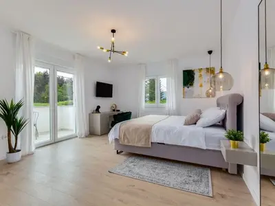 Ferienwohnung für 2 Personen in Rakovica 6/10