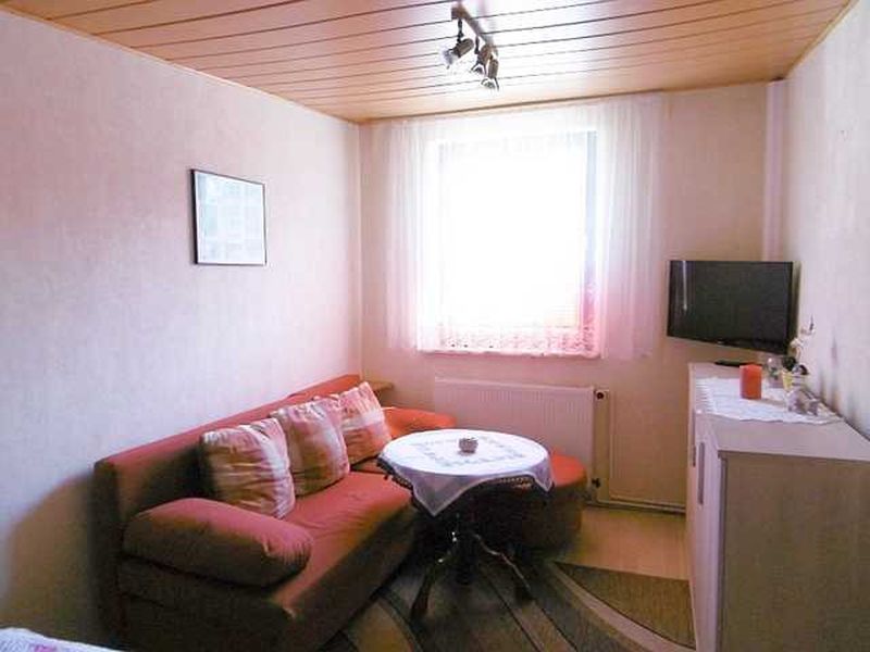 8773679-Ferienwohnung-3-Rambin auf Rügen-800x600-2