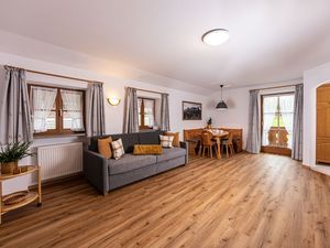 23994098-Ferienwohnung-4-Ramsau-300x225-0