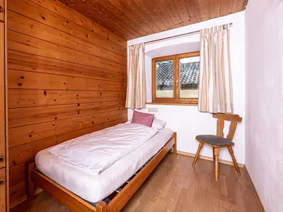 Schlafzimmer mit Einzelbett Fewo Drischlag 1