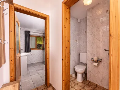 Separates WC Fewo Drischlag 1
