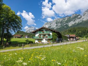 23957488-Ferienwohnung-4-Ramsau-300x225-3