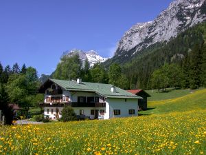 23981034-Ferienwohnung-2-Ramsau-300x225-1