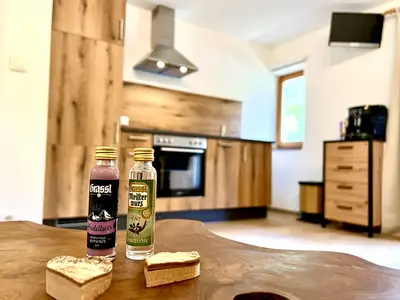 Küche und Willkommenspräsente Ferienwohnung Reiter Alm