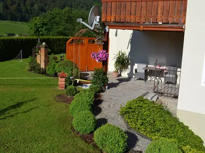 Hausansicht Watzmann-Appartement-Terrasse