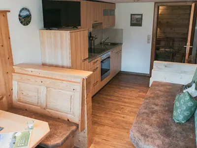 Küche mit Essecke II