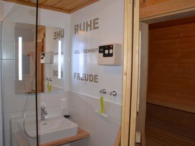 Badezimmer 1 mit Sauna