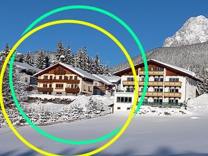 22360079-Ferienwohnung-2-Ramsau am Dachstein-300x225-1