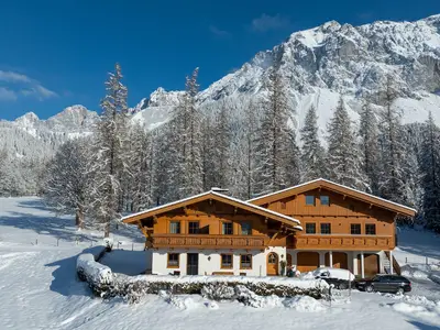 Haus Silberdistel im Winter