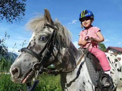 Ausritt mit Pony Snoopy