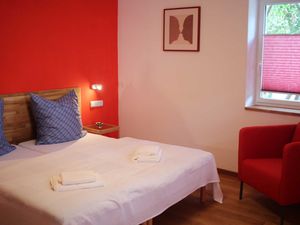Ferienwohnung für 12 Personen (160 m²) ab 205 € in Randersacker