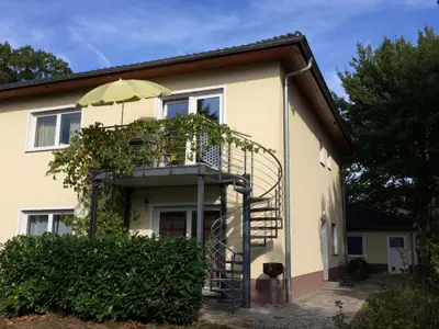 Außenansicht des Gebäudes