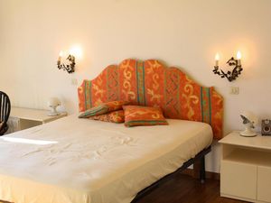 23300443-Ferienwohnung-6-Rapallo-300x225-3