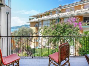 24001830-Ferienwohnung-6-Rapallo-300x225-1