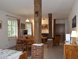 23278142-Ferienwohnung-2-Ratjendorf-300x225-1