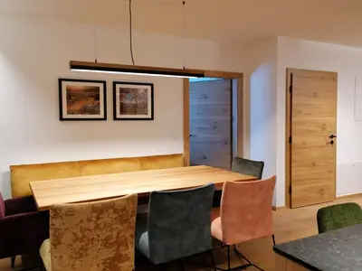 DiningRoom