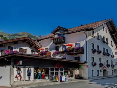 Ferienwohnung für 6 Personen (61 m²) in Rauris 1/10