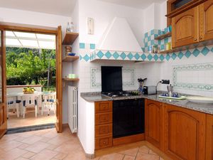 23919240-Ferienwohnung-4-Ravello-300x225-5