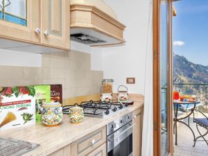 22386523-Ferienwohnung-8-Ravello-300x225-3