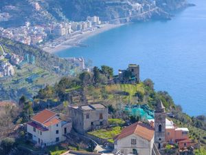 22389101-Ferienwohnung-4-Ravello-300x225-5