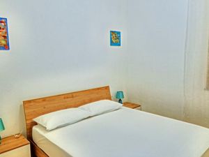 24014790-Ferienwohnung-4-Ravenna-300x225-2