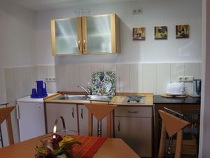 19396610-Ferienwohnung-2-Ravensberg-300x225-5