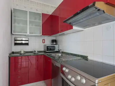 Ferienwohnung für 2 Personen (40 m²) in Ravni 7/10