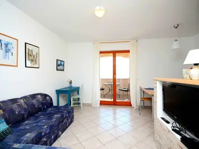 Ferienwohnung für 3 Personen (36 m²) in Ravni 9/10