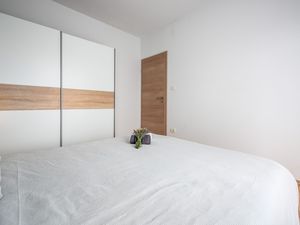 23945326-Ferienwohnung-3-Ravni-300x225-4