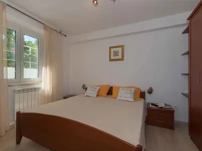 Ferienwohnung für 2 Personen (40 m²) in Ravni 8/10