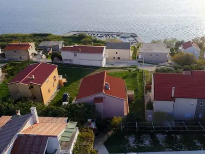 Ferienwohnung für 7 Personen in Ražanac 1/10