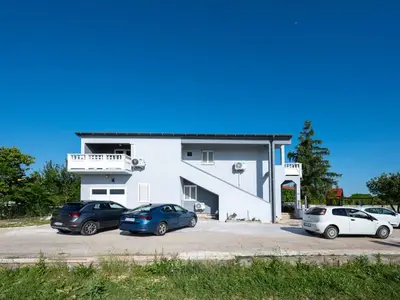 Ferienwohnung für 13 Personen in Ražanac 10/10