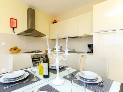 Ferienwohnung für 6 Personen (80 m²) in Ražanj 8/10