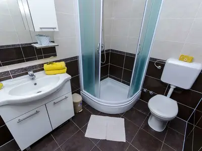Ferienwohnung für 4 Personen (40 m²) in Ražanj 9/10