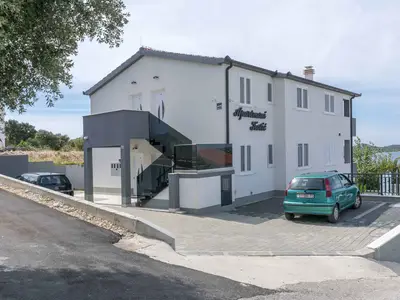 Ferienwohnung für 4 Personen (50 m²) in Ražanj 8/10
