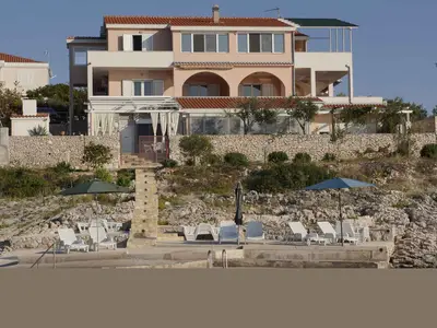 Ferienwohnung für 8 Personen (180 m²) in Ražanj 2/10