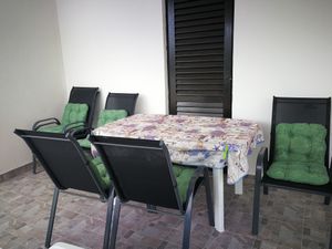 Ferienwohnung für 5 Personen (50 m²) in Ražanj