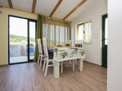 Ferienwohnung für 3 Personen (48 m²) in Ražanj 9/10