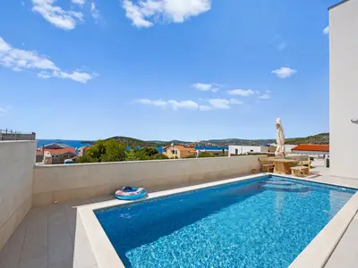 pool