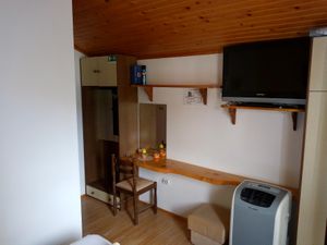 21666479-Ferienwohnung-2-Račišće-300x225-4