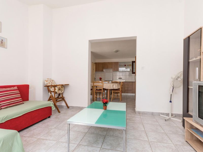 23740277-Ferienwohnung-5-Ražanac-800x600-1