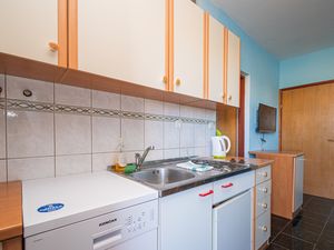 18321935-Ferienwohnung-4-Ražanac-300x225-5